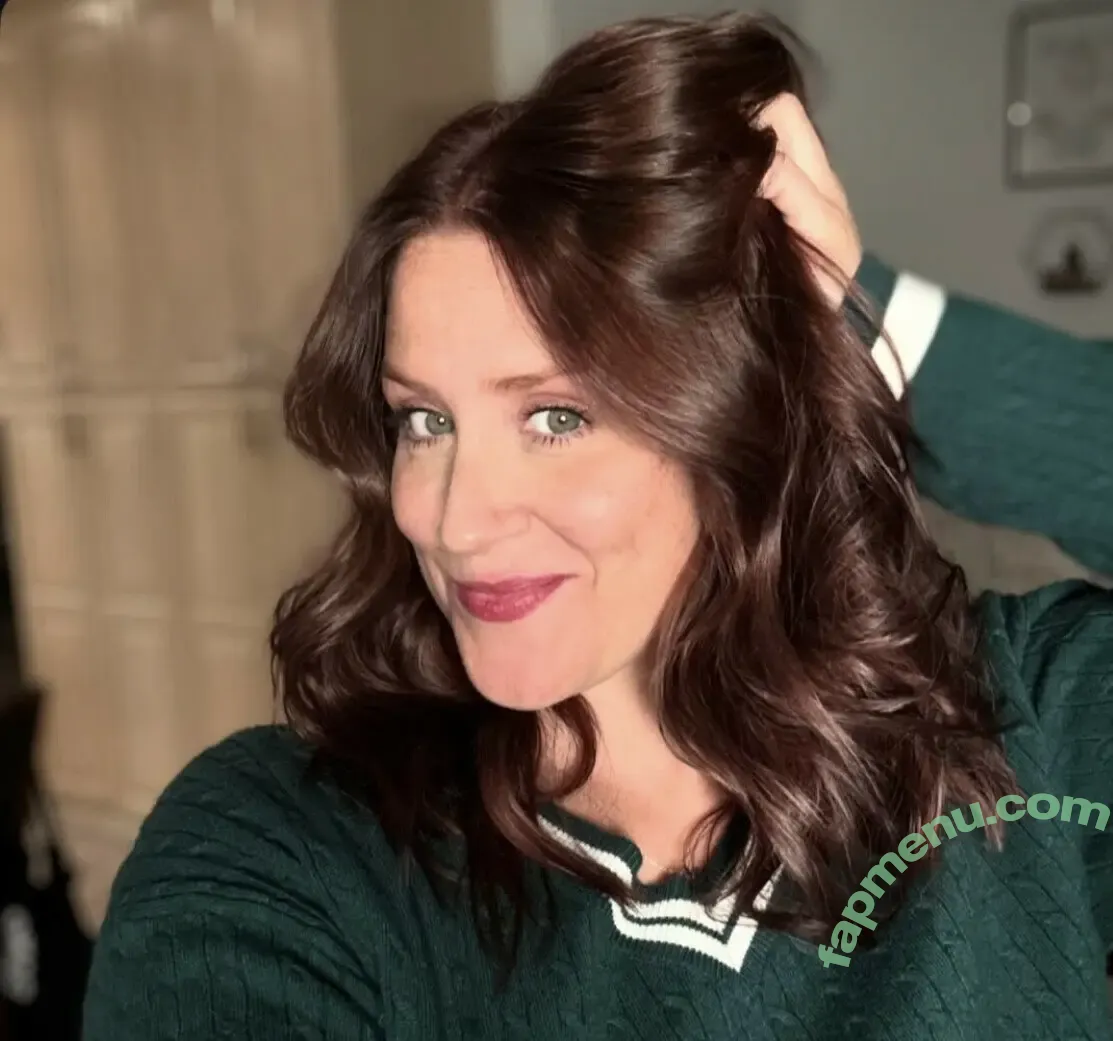 Mary Santora nude photo #0012 (marysantoracomedy)