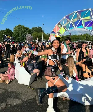 Mary Ye / wobbly.mary nude photo #0017