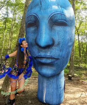 Mary Ye / wobbly.mary nude photo #0025