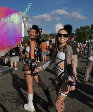 Mary Ye / wobbly.mary nude photo #0036