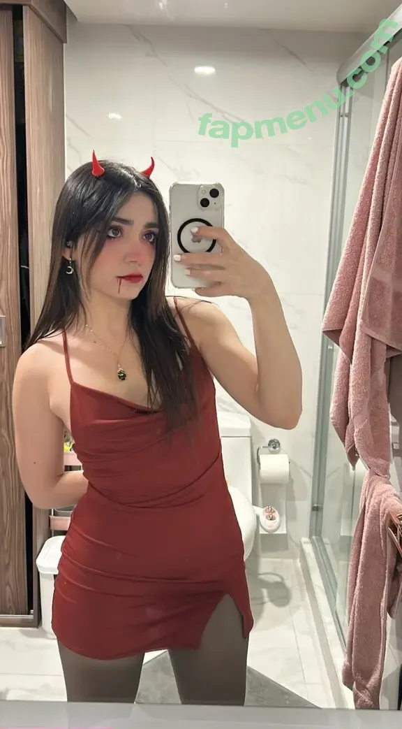 Maryblog nude photo #0102 (Maryblog32)