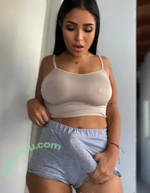 maryfoxxo / officialmariefoxx nude photo #0014