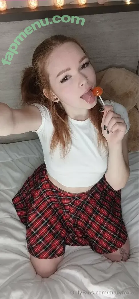 maryfoxxo nude photo #0043 (officialmariefoxx)