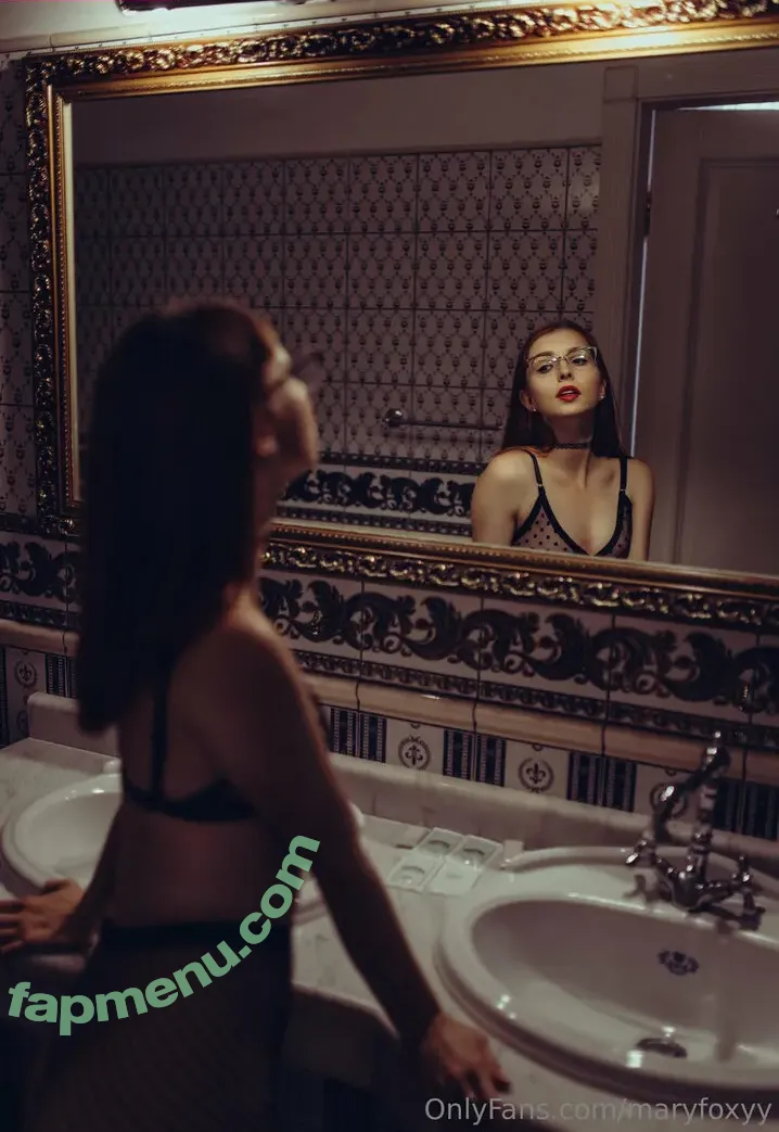 maryfoxyy nude photo #0212 (Mary Foxy redhead / kisstheredfox / maryfoxpottery)