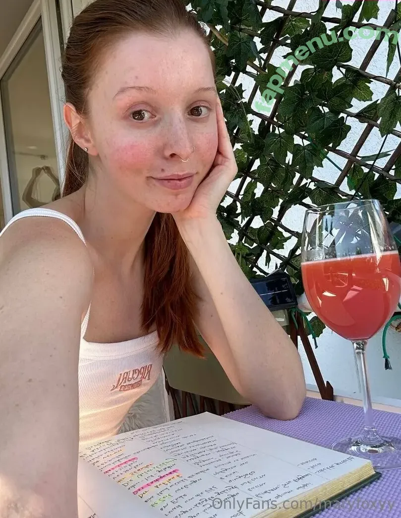 maryfoxyy nude photo #0303 (Mary Foxy redhead / kisstheredfox / maryfoxpottery)