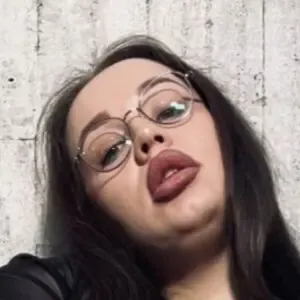 marykolinz / masha_mariia30 / mashkaruslanovna nude photo #0004