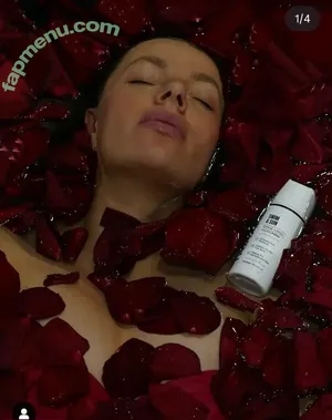 Maryna Bekh / Romanchuk / marynabekh nude photo #0123