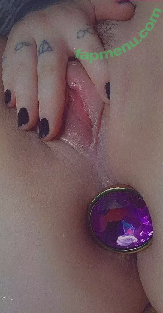 Marysaccharine nude photo #0203 (Repulsive_Fall_3062 / marysaccharine_)