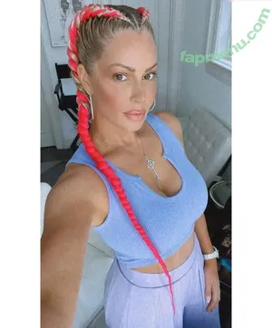 Maryse / marysemizanin nude photo #0076