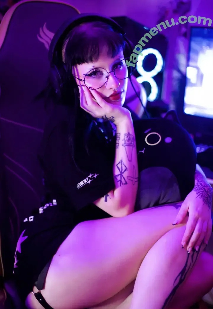 marythevamp nude photo #0036 (marythevamp)