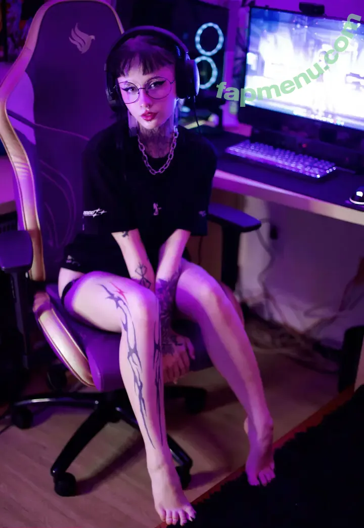 marythevamp nude photo #0037 (marythevamp)