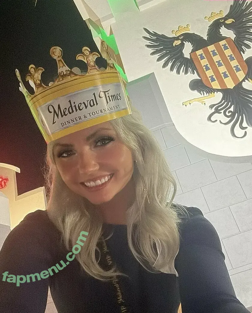 Marytilestexas nude photo #0007 (marytilestx)