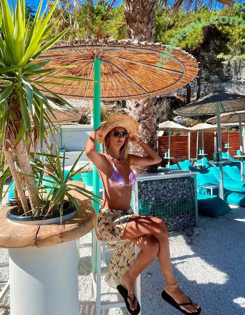 marywayne nude photo #0055 (marywayne1)