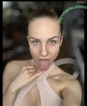  nude photo #0012