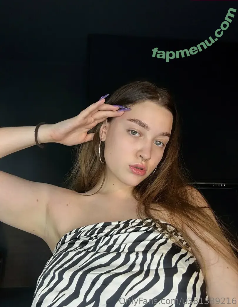 maryylove nude photo #0016 (official_marylove)