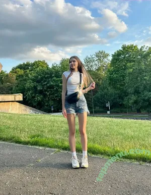 mashenkaa / mashenkaa__ nude photo #0079