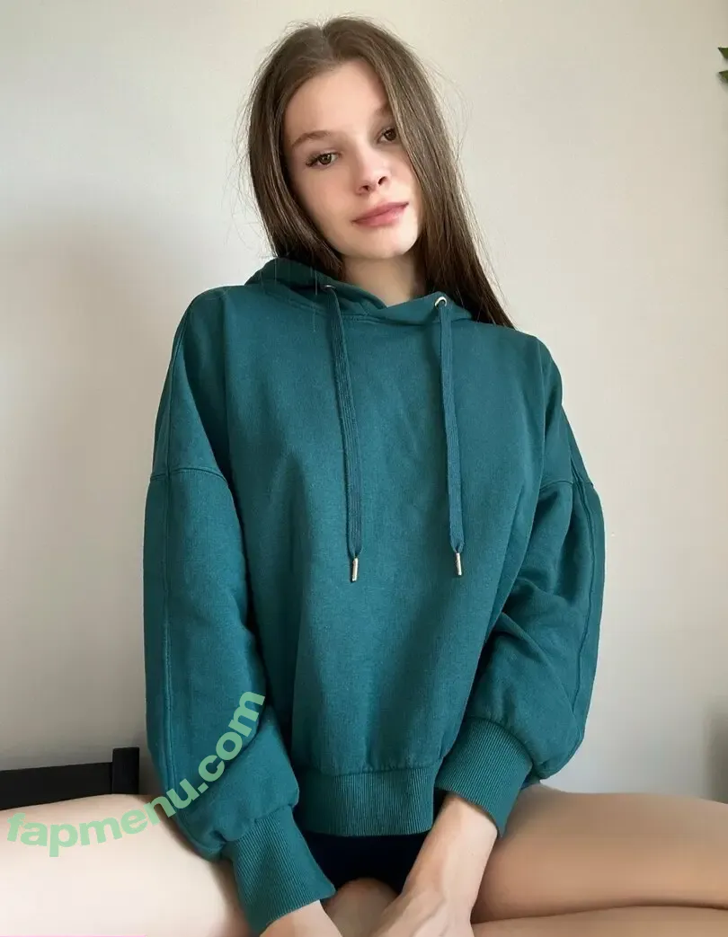 mashenkaa nude photo #0085 (mashenkaa__)