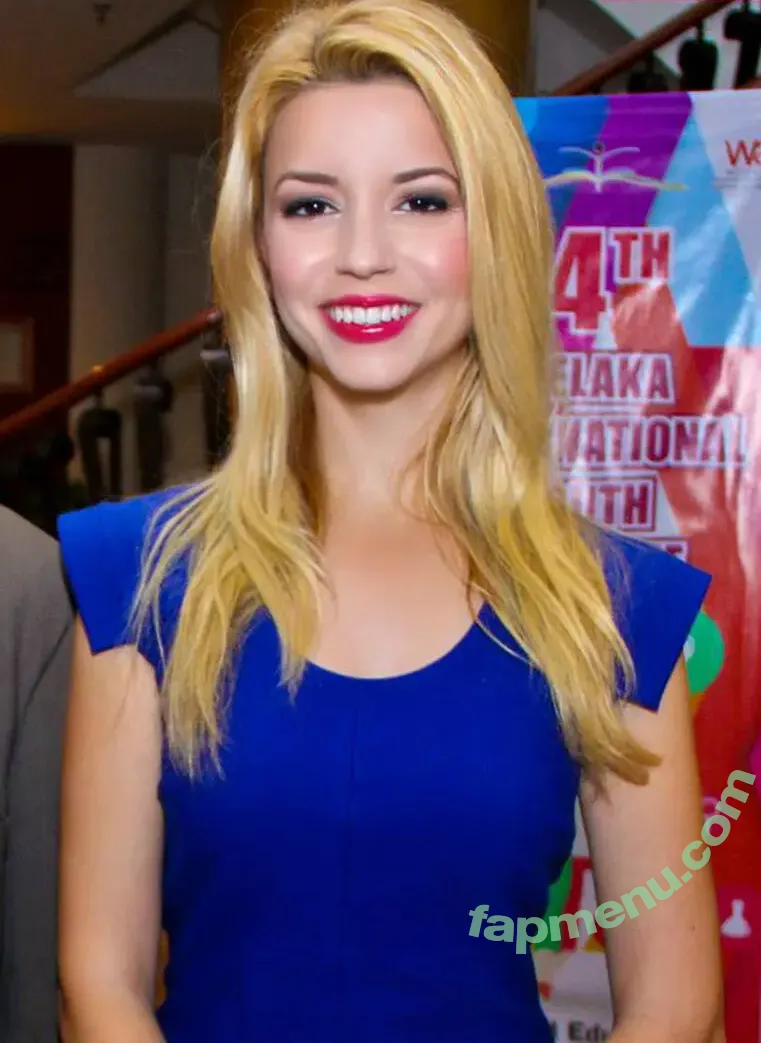 Masiela Lusha nude photo #0016 (masielalusha)