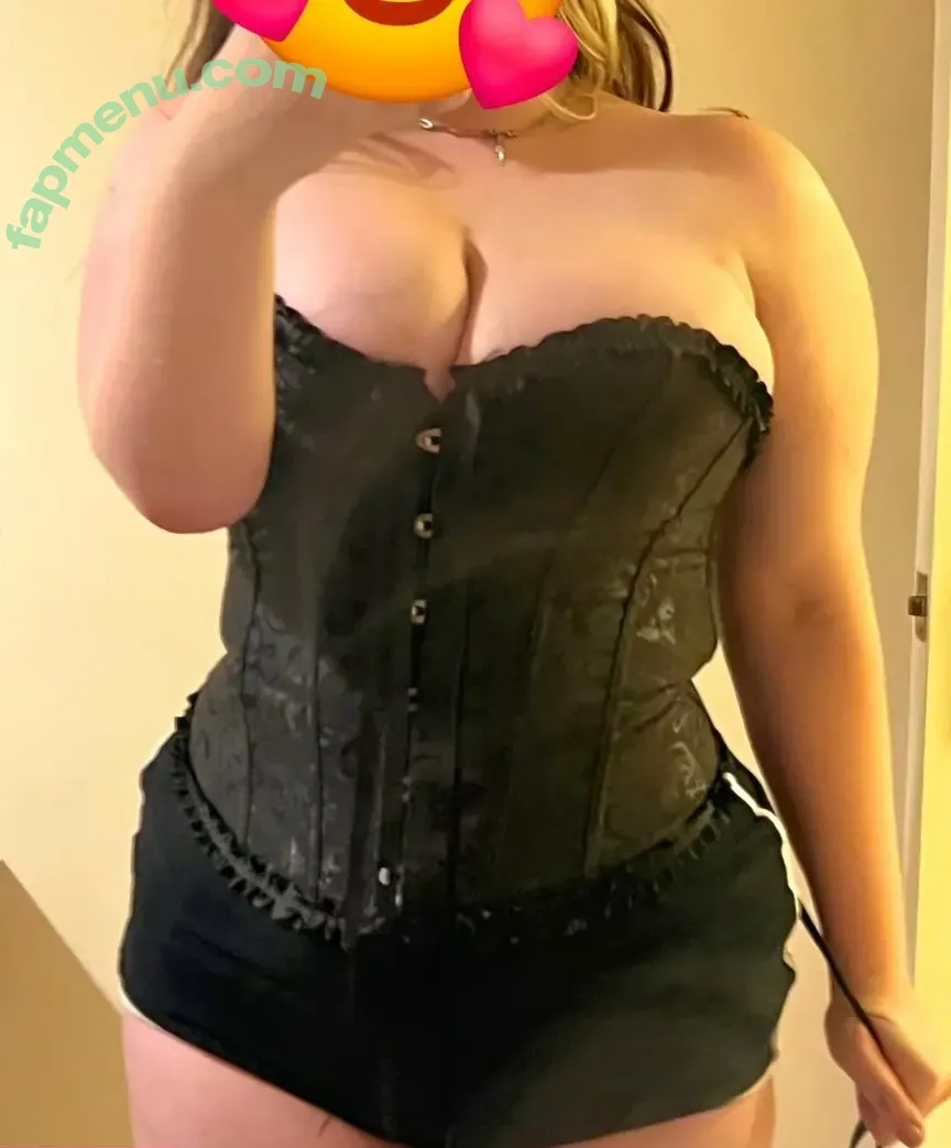 Masked Mia nude photo #0017 (maskedmia05)