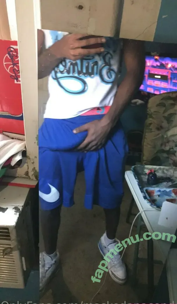 maskedanacondaaaa nude photo #0015 (maskedanacondaaaa)