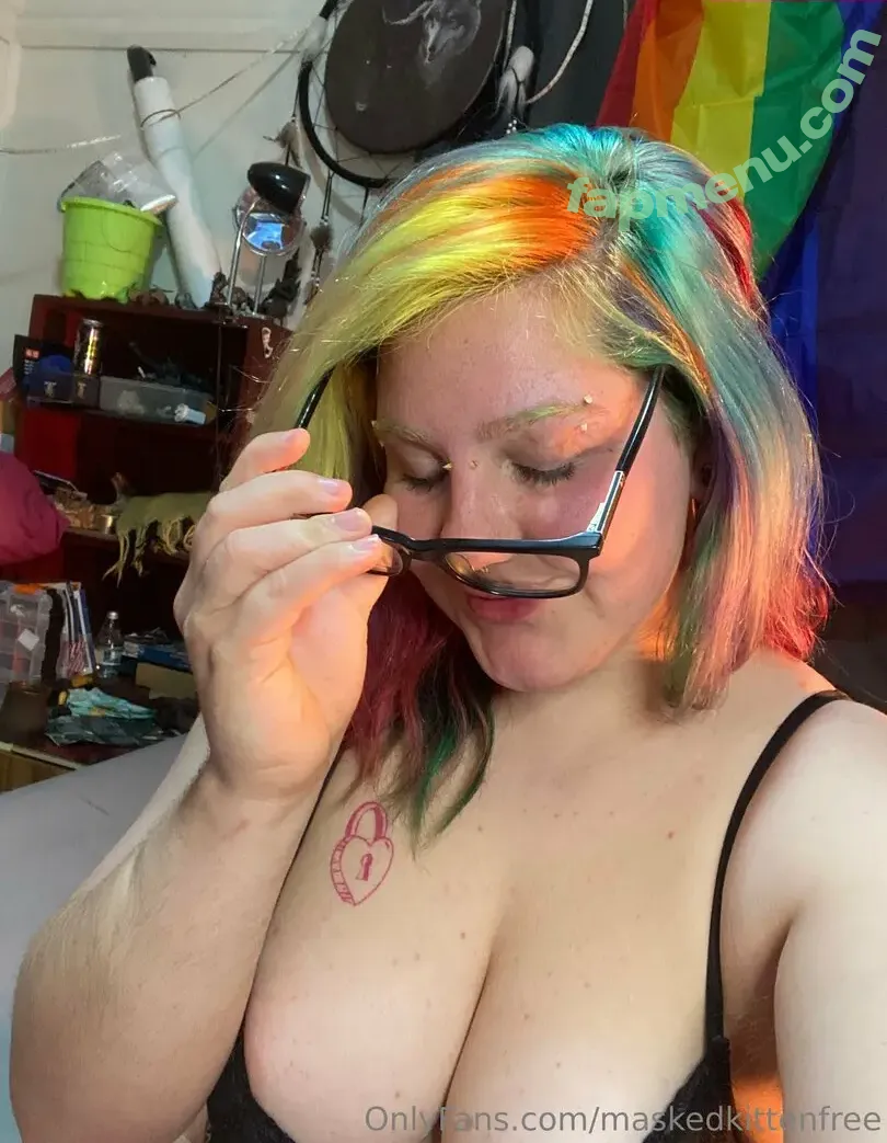 maskedkittenfree nude photo #0044 (maskedkitten5xoxo)