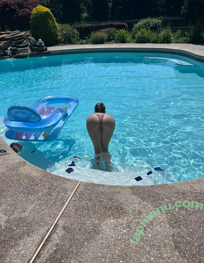 masterkush.missy nude photo #0011 (masterkush.missy)