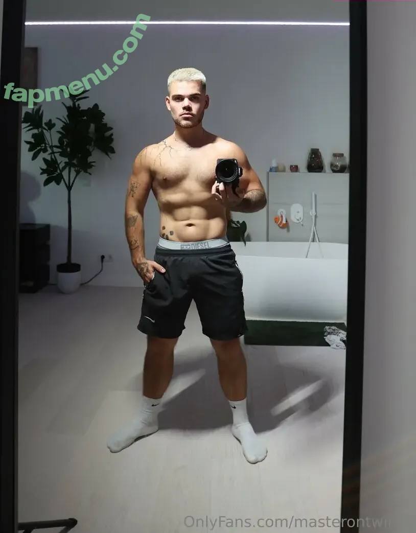 masterontwinks nude photo #0008 (masterontwinks)