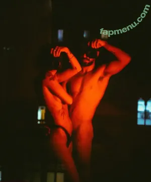  nude photo #0003
