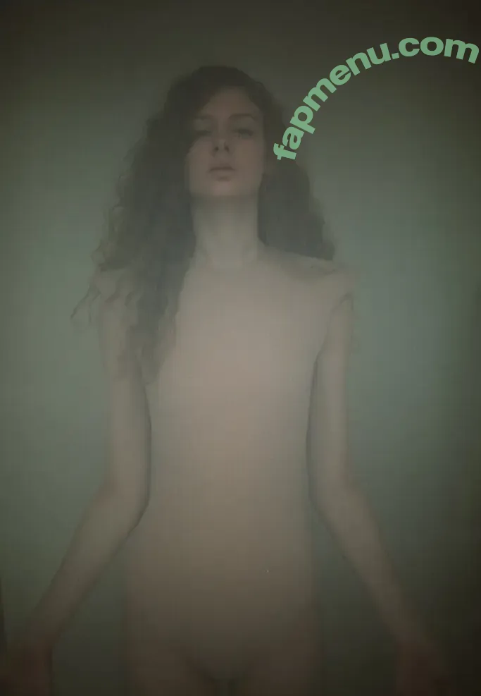 Matencio nude photo #0004 (Matencio)