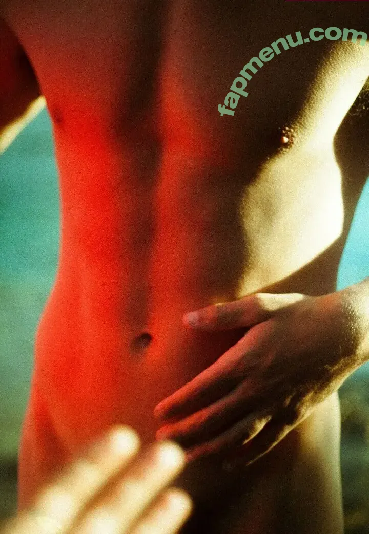 Matencio nude photo #0017 (Matencio)