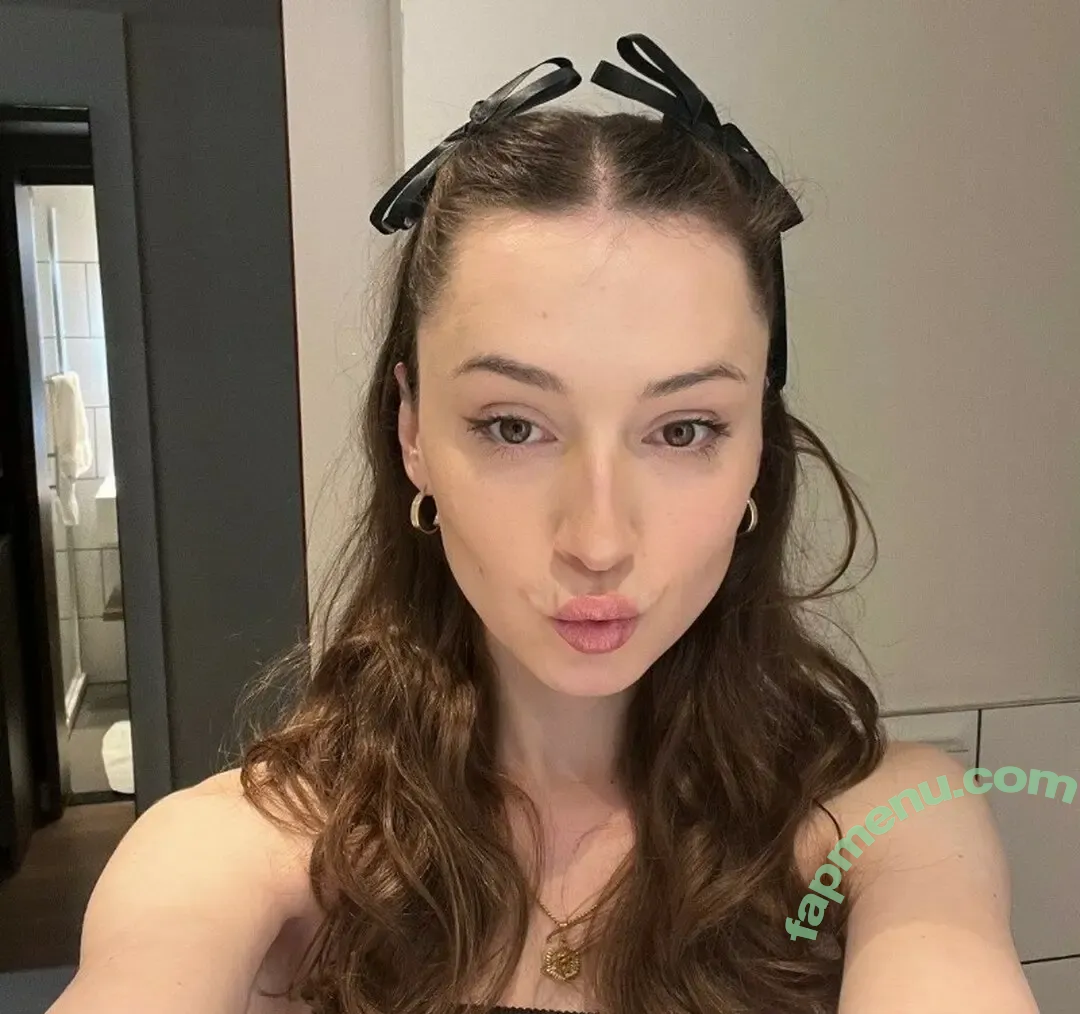 Mathilda Hogberg nude photo #0001 (Mathilda Hogberg)