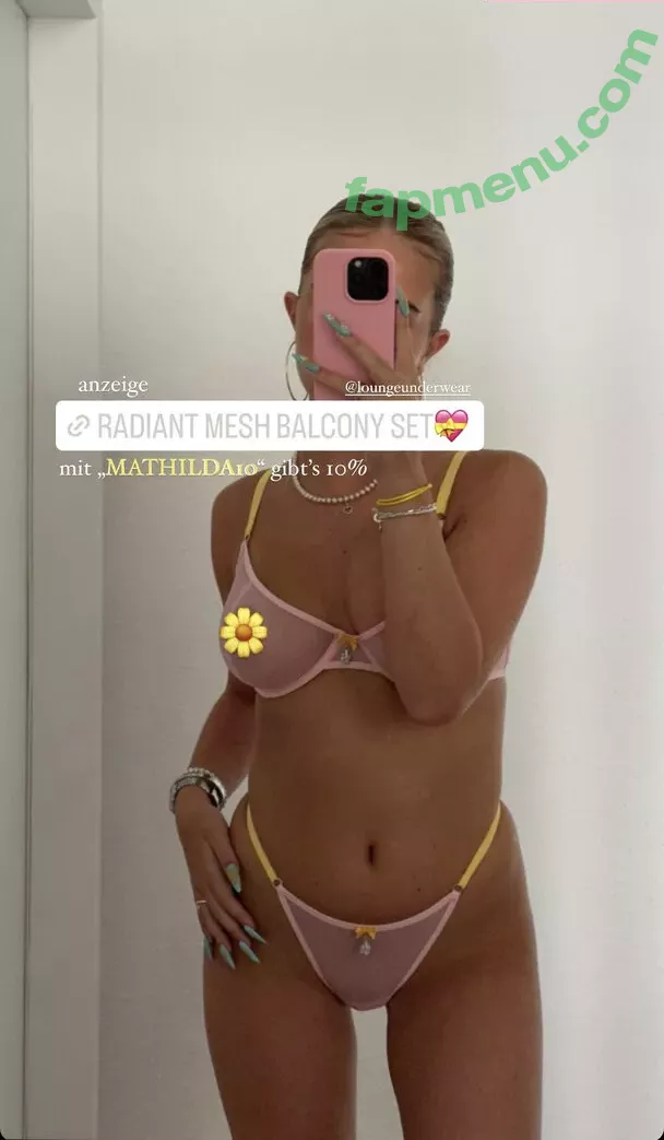 Mathilda.mkh nude photo #0123 (thickmathilda)