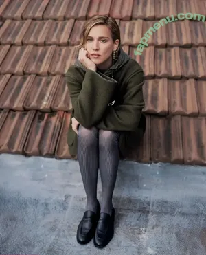 Matilda Lutz / matildalutz nude photo #0099