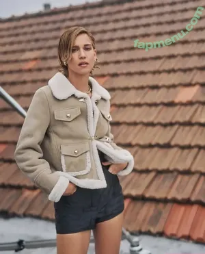 Matilda Lutz / matildalutz nude photo #0108