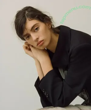 Matilde Lucidi / haileesteinfeld nude photo #0054