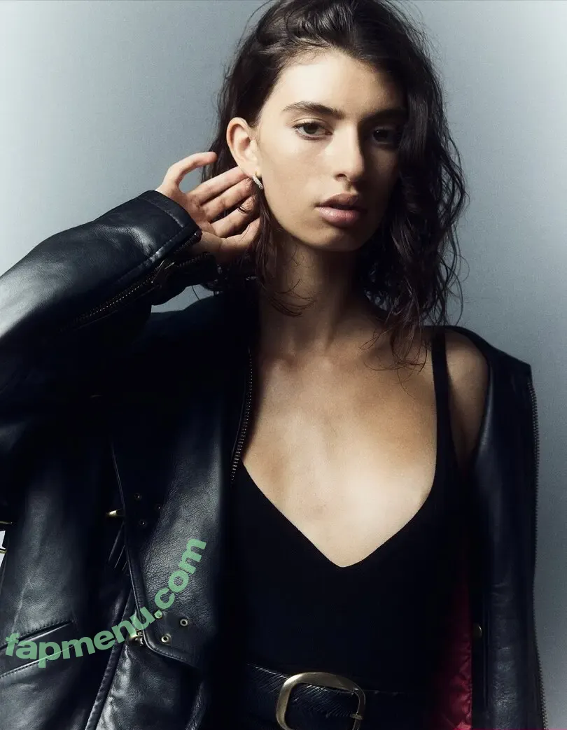 Matilde Lucidi nude photo #0045 (haileesteinfeld)