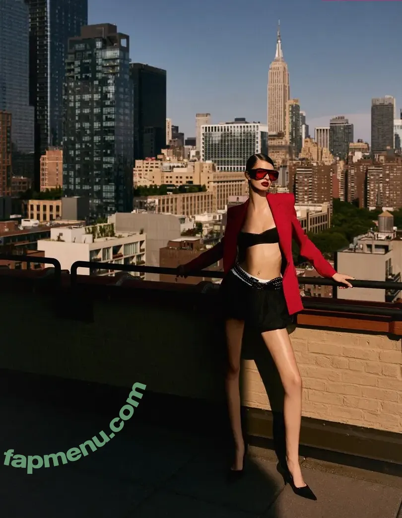 Matilde Lucidi nude photo #0070 (haileesteinfeld)