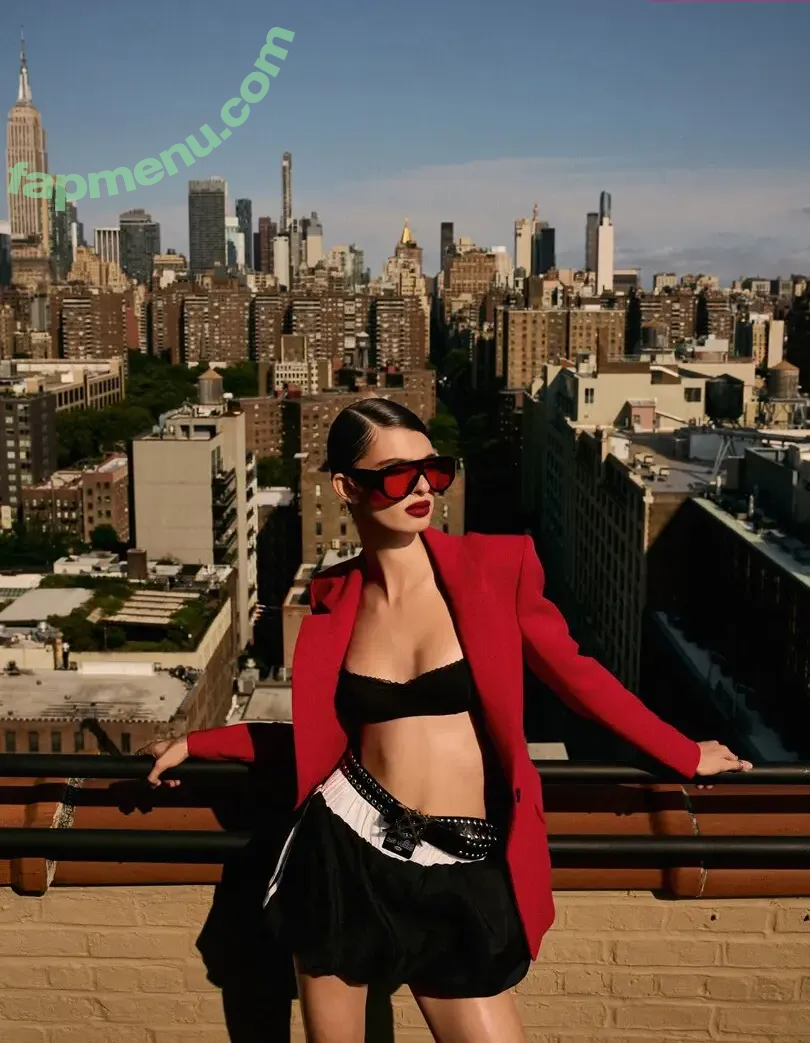 Matilde Lucidi nude photo #0071 (haileesteinfeld)