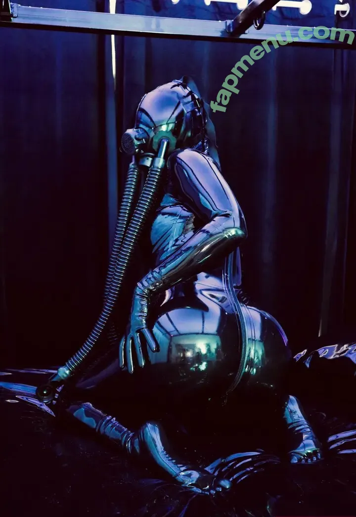 matrix.dominatrix nude photo #0113 (Master Trinity / Master_trinity_ / _trnty_)