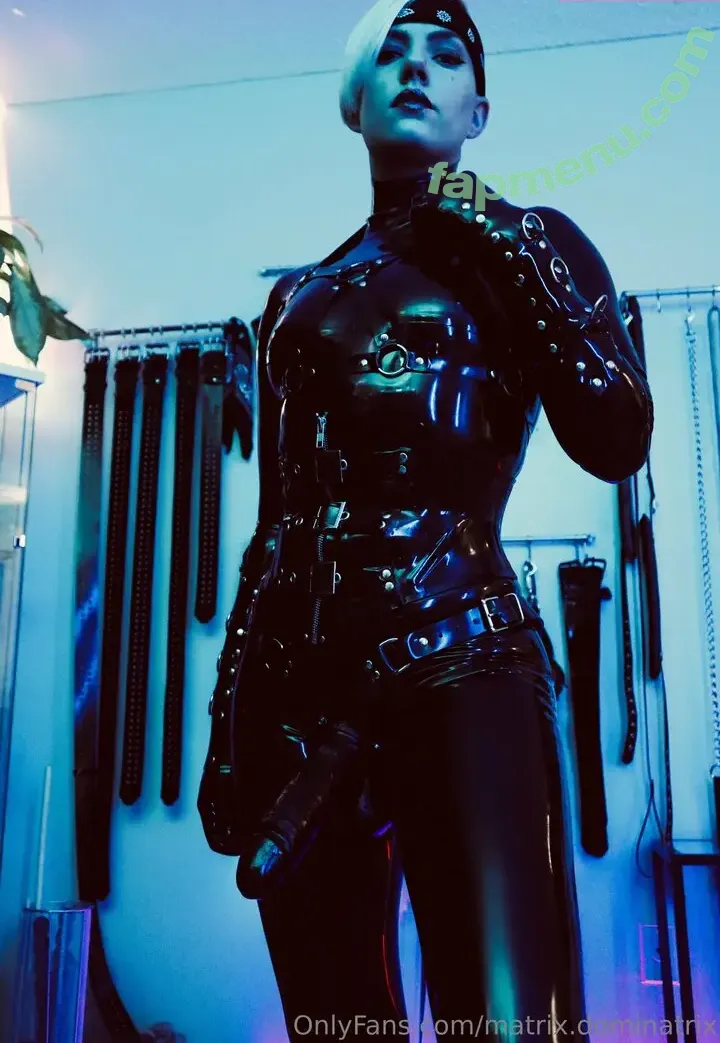 matrix.dominatrix nude photo #0133 (Master Trinity / Master_trinity_ / _trnty_)