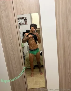 mattysecret / matty_aom7 nude photo #0012