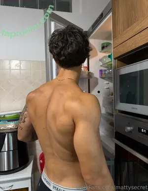 mattysecret / matty_aom7 nude photo #0030