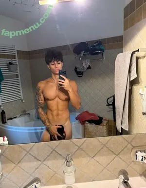 mattysecret / matty_aom7 nude photo #0040