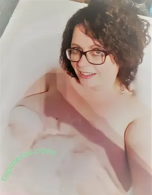 maturebustymom / thebusymommylife nude photo #0194