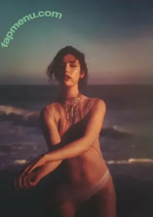 Maud Elena / Maud Lunenfeld / maudelena_ / maudfrainklen nude photo #0012
