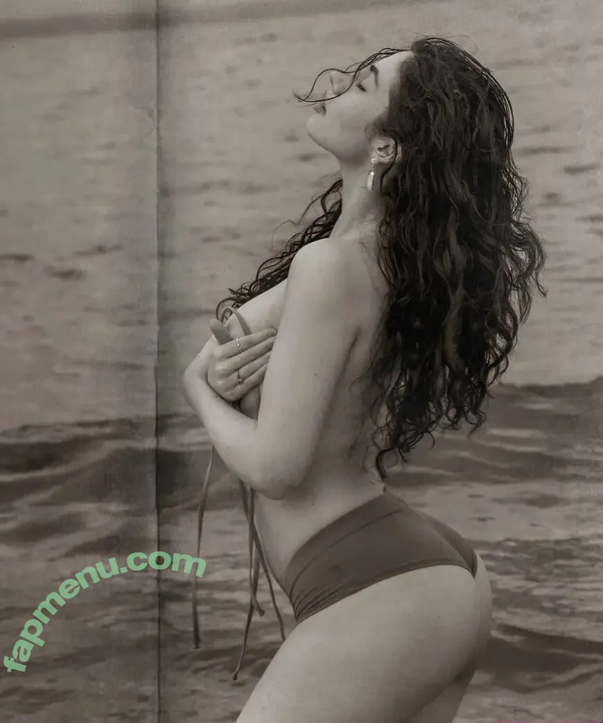 Maud Elena nude photo #0033 (Maud Lunenfeld / maudelena_ / maudfrainklen)