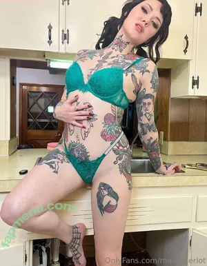Maud Franklen / maudnoir / maudsuicide nude photo #3769