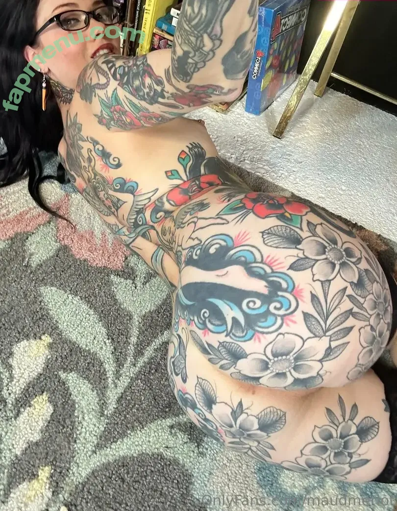 Maud Franklen nude photo #3862 (maudnoir / maudsuicide)