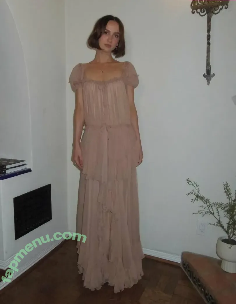 Maude Apatow nude photo #0345 (maudeapatow)