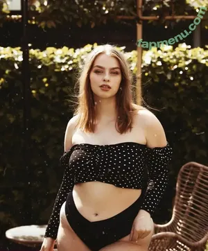  nude photo #0011